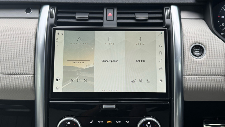 Land Rover Discovery 3.0 D300 R-Dynamic HSE 5dr Auto Diesel Station Wagon